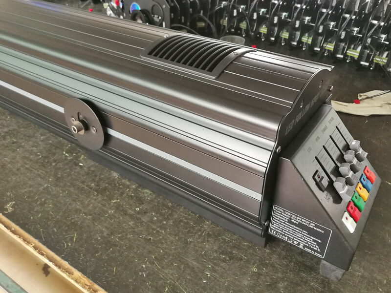 Foco de seguimiento led de lente larga de 350w (6)
